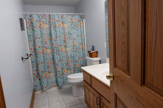 9 E Flanigan Dr, Augusta, KS 67010