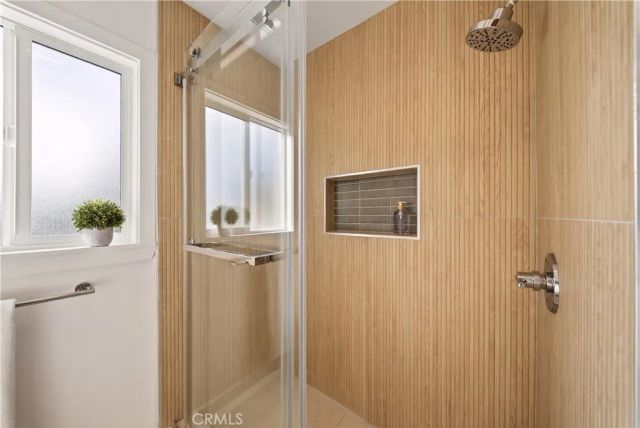 833 W Orangepath, Glendora, CA 91741