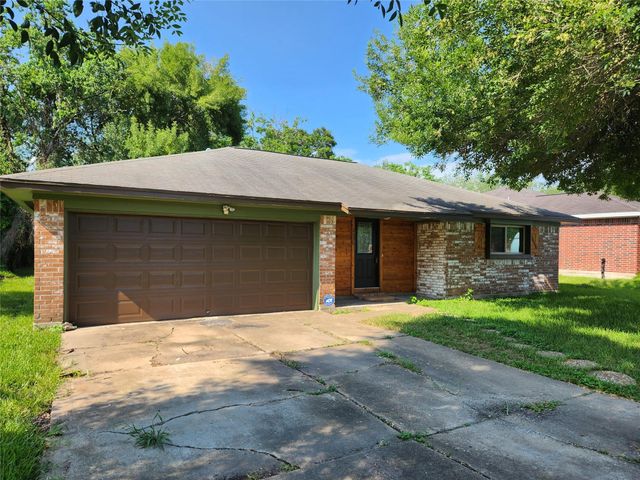 2006 Redwood Street, Kemah, TX 77565