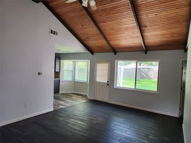 2006 Redwood Street, Kemah, TX 77565