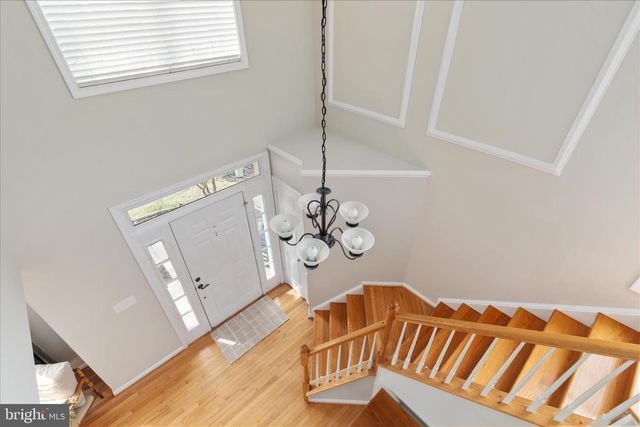 9231 GLEN MEADOW LN, Bristow, VA 20136