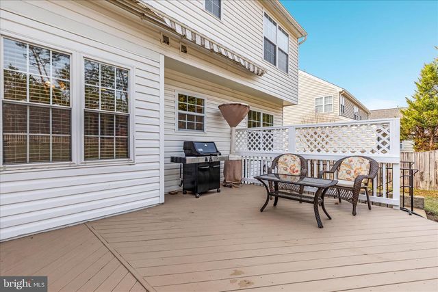 9231 GLEN MEADOW LN, Bristow, VA 20136