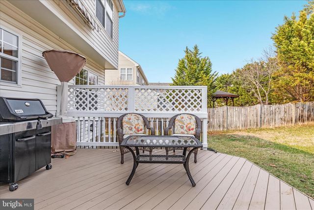 9231 GLEN MEADOW LN, Bristow, VA 20136