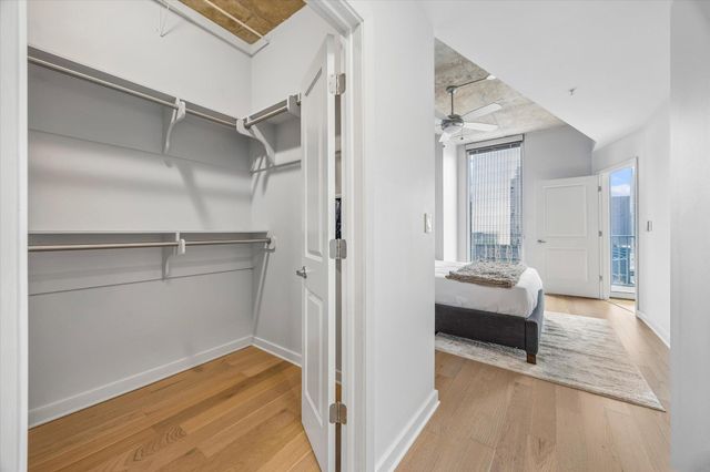 360 Nueces ST 2005, Austin, TX 78701