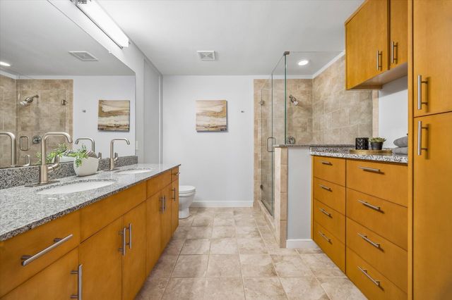 360 Nueces ST 2005, Austin, TX 78701