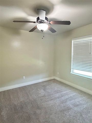 5060 NE Viking, Lawton, OK 73501