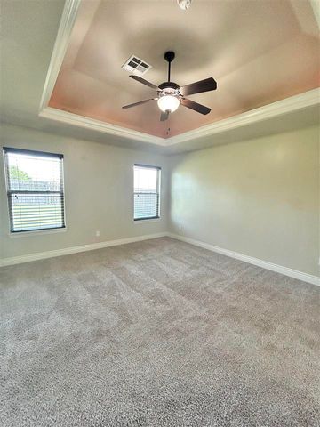 5060 NE Viking, Lawton, OK 73501