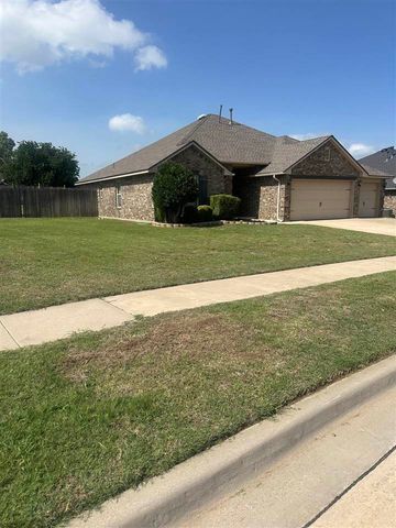 5060 NE Viking, Lawton, OK 73501