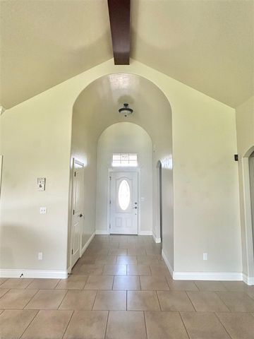 5060 NE Viking, Lawton, OK 73501