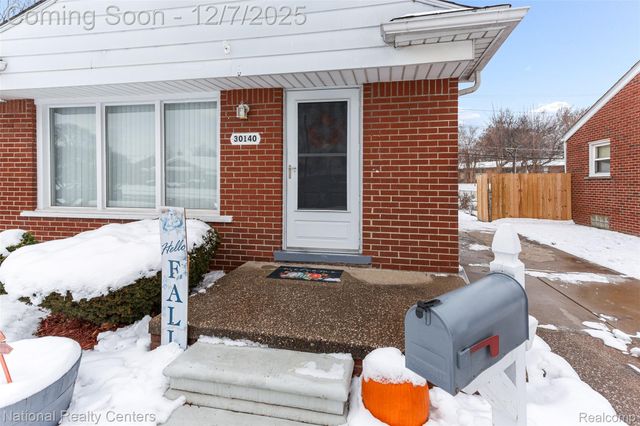 30140 Rush Street, Garden City, MI 48135