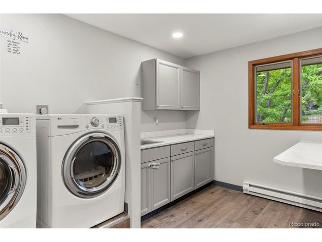 8571 W 71st Cir, Arvada, CO 80004