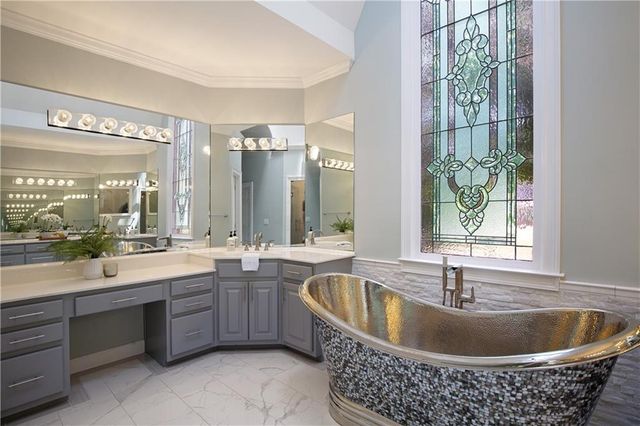 445 Newport Heights, Alpharetta, GA 30005
