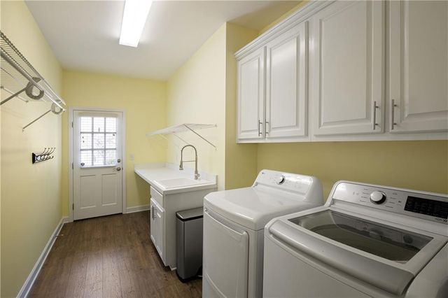 445 Newport Heights, Alpharetta, GA 30005