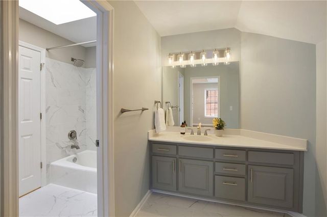 445 Newport Heights, Alpharetta, GA 30005