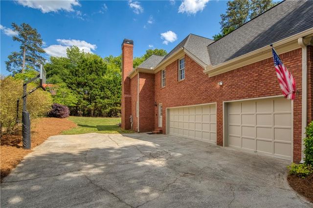 445 Newport Heights, Alpharetta, GA 30005