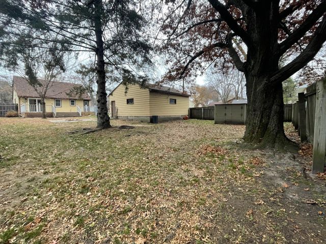 1476 64th Avenue NE, Fridley, MN 55432