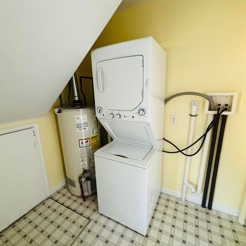 206 Cambridge Street, Bay City, MI 48708