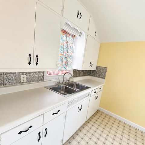 206 Cambridge Street, Bay City, MI 48708