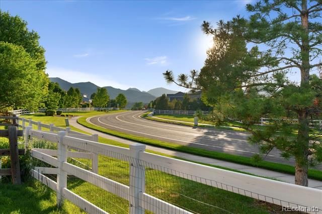 9811 Marmot Ridge Circle, Littleton, CO 80125