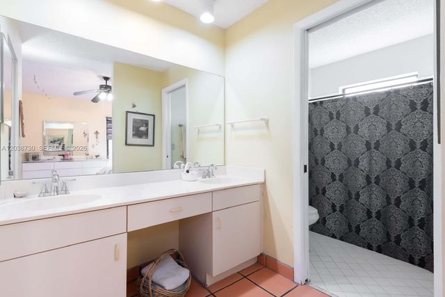6320 NW 173rd St, Hialeah, FL 33015