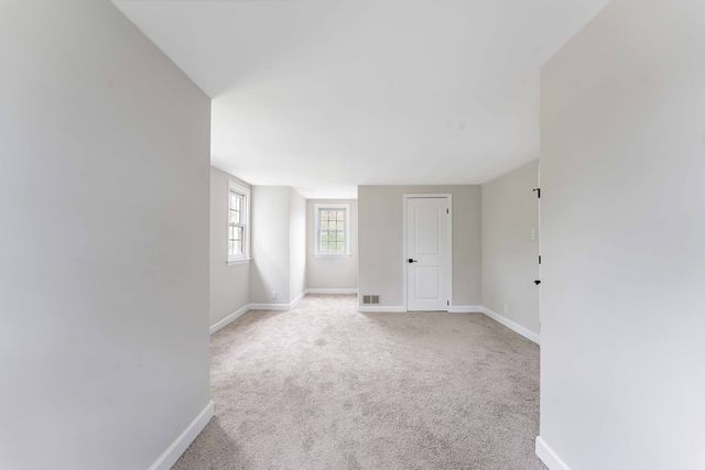 566 Hirsch Avenue, Calumet City, IL 60409