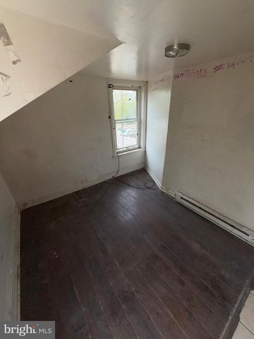 7214 GREENWAY AVENUE, Philadelphia, PA 19142