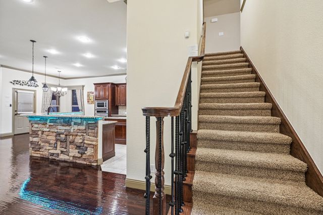 8421 La Fontaine Drive, North Richland Hills, TX 76182