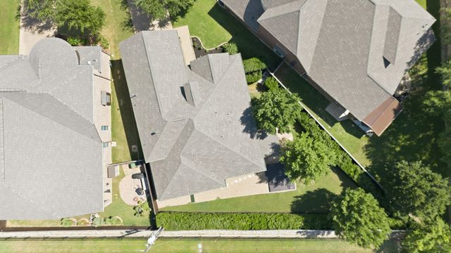8421 La Fontaine Drive, North Richland Hills, TX 76182