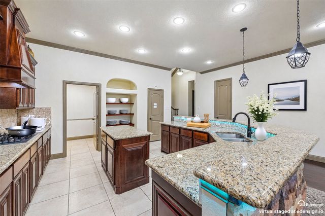 8421 La Fontaine Drive, North Richland Hills, TX 76182
