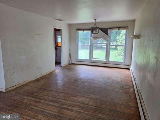 6309 PINE ST, Harrisburg, PA 17112