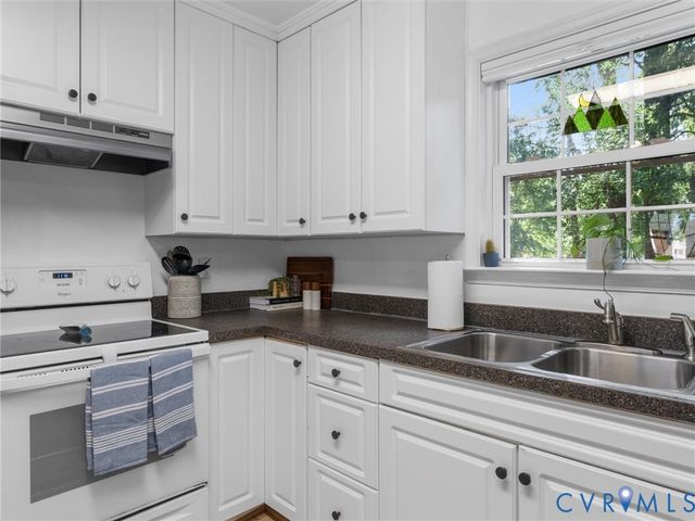 103 N Macon Ter, Ashland, VA 23005