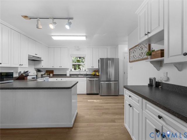 103 N Macon Ter, Ashland, VA 23005
