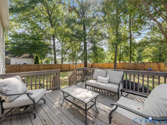 103 N Macon Ter, Ashland, VA 23005