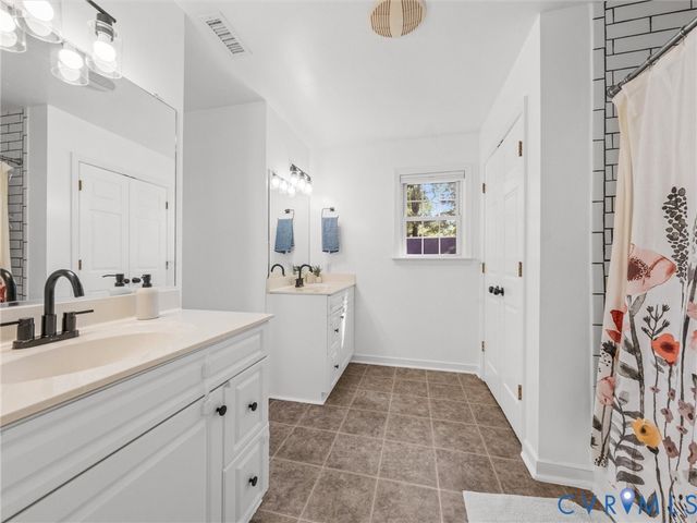 103 N Macon Ter, Ashland, VA 23005