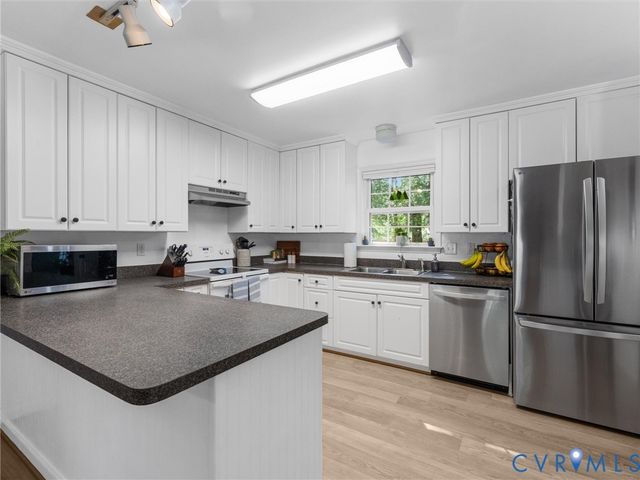 103 N Macon Ter, Ashland, VA 23005