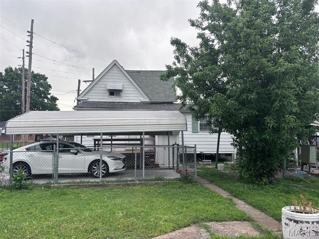 200 E Ripa Avenue, St Louis, MO 63125