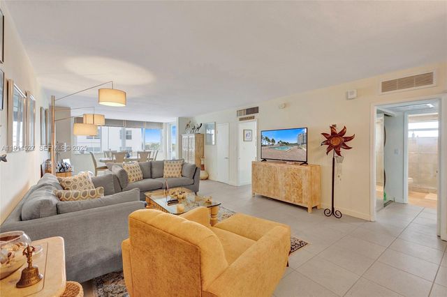 5005 Collins Ave 608, Miami Beach, FL 33140