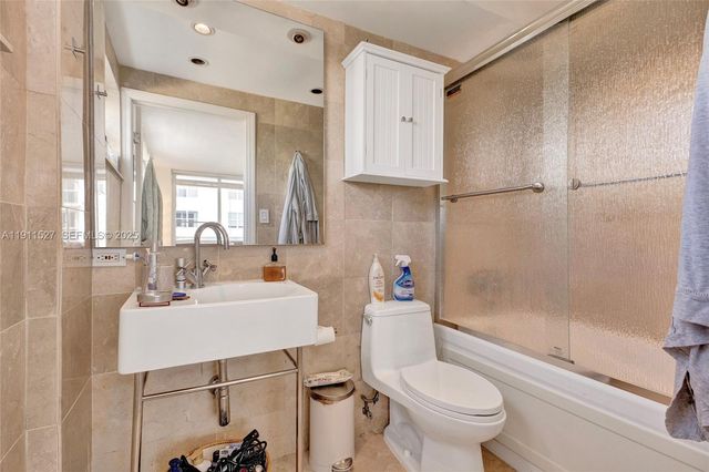 5005 Collins Ave 608, Miami Beach, FL 33140