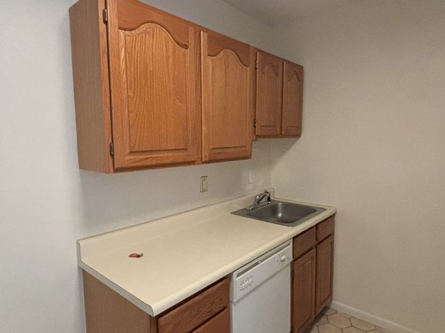 52 Leonard Road 52, Boxborough, MA 01719