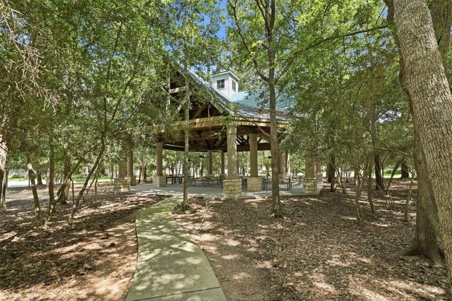 35 S Ashley Green, The Woodlands, TX 77382