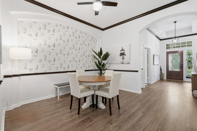 35 S Ashley Green, The Woodlands, TX 77382
