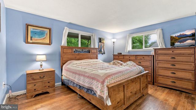 523 SHERWOOD LN, Hatboro, PA 19040