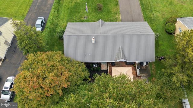 523 SHERWOOD LN, Hatboro, PA 19040