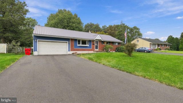 523 SHERWOOD LN, Hatboro, PA 19040
