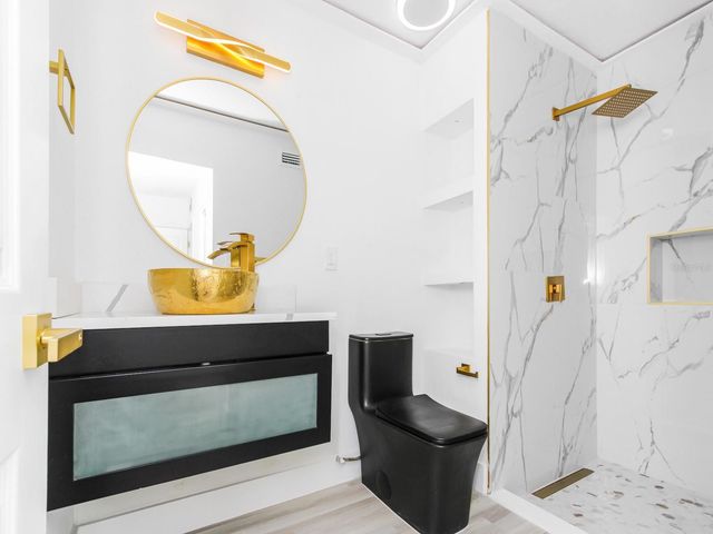 4201 PARK LAKE STREET, Orlando, FL 32803