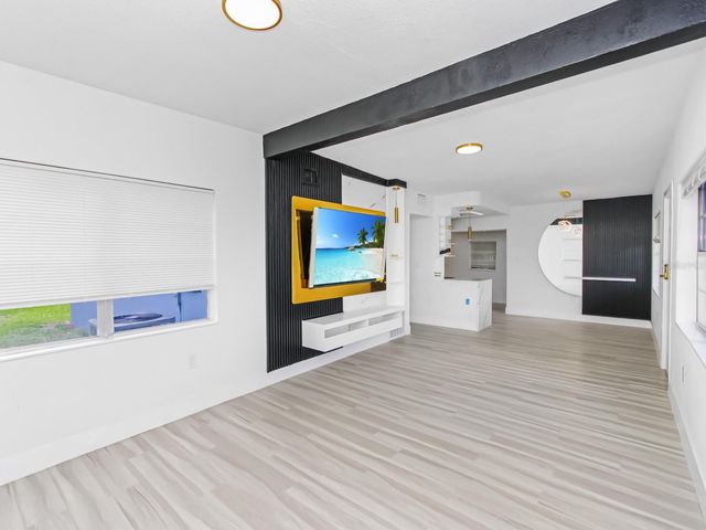 4201 PARK LAKE STREET, Orlando, FL 32803