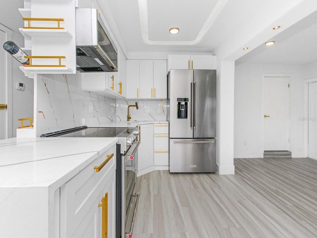 4201 PARK LAKE STREET, Orlando, FL 32803