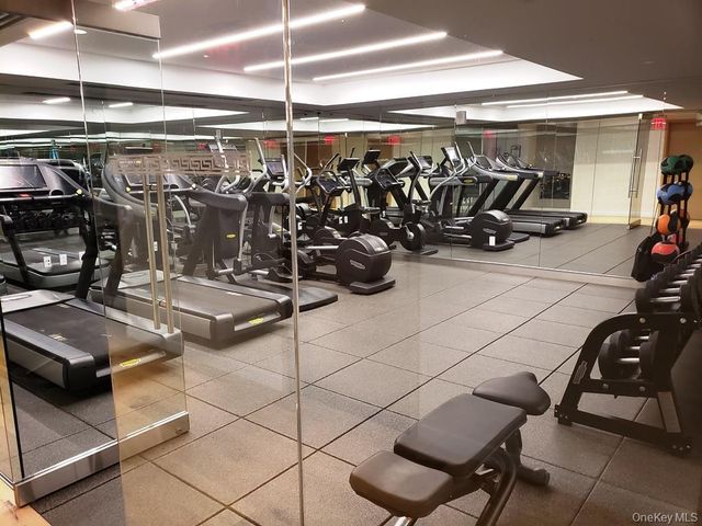 138-35 39th Avenue 12L, Flushing, NY 11354