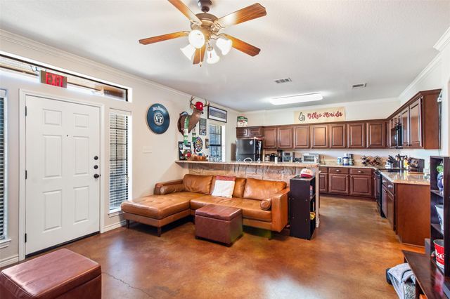 3209 Sergeant Drive, College Station, TX 77845