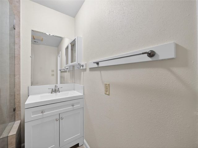 210 Harvard ST, San Marcos, TX 78666
